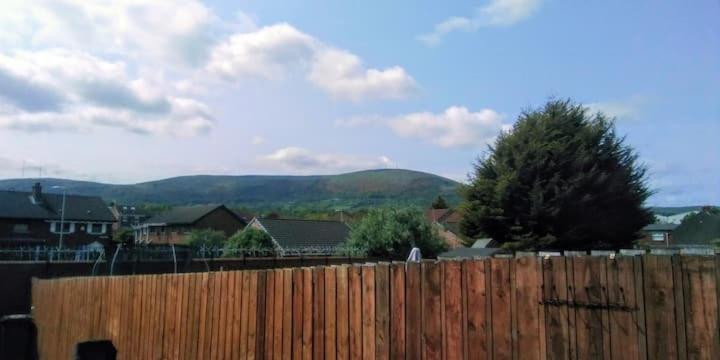 Homestay Iris House Belfast